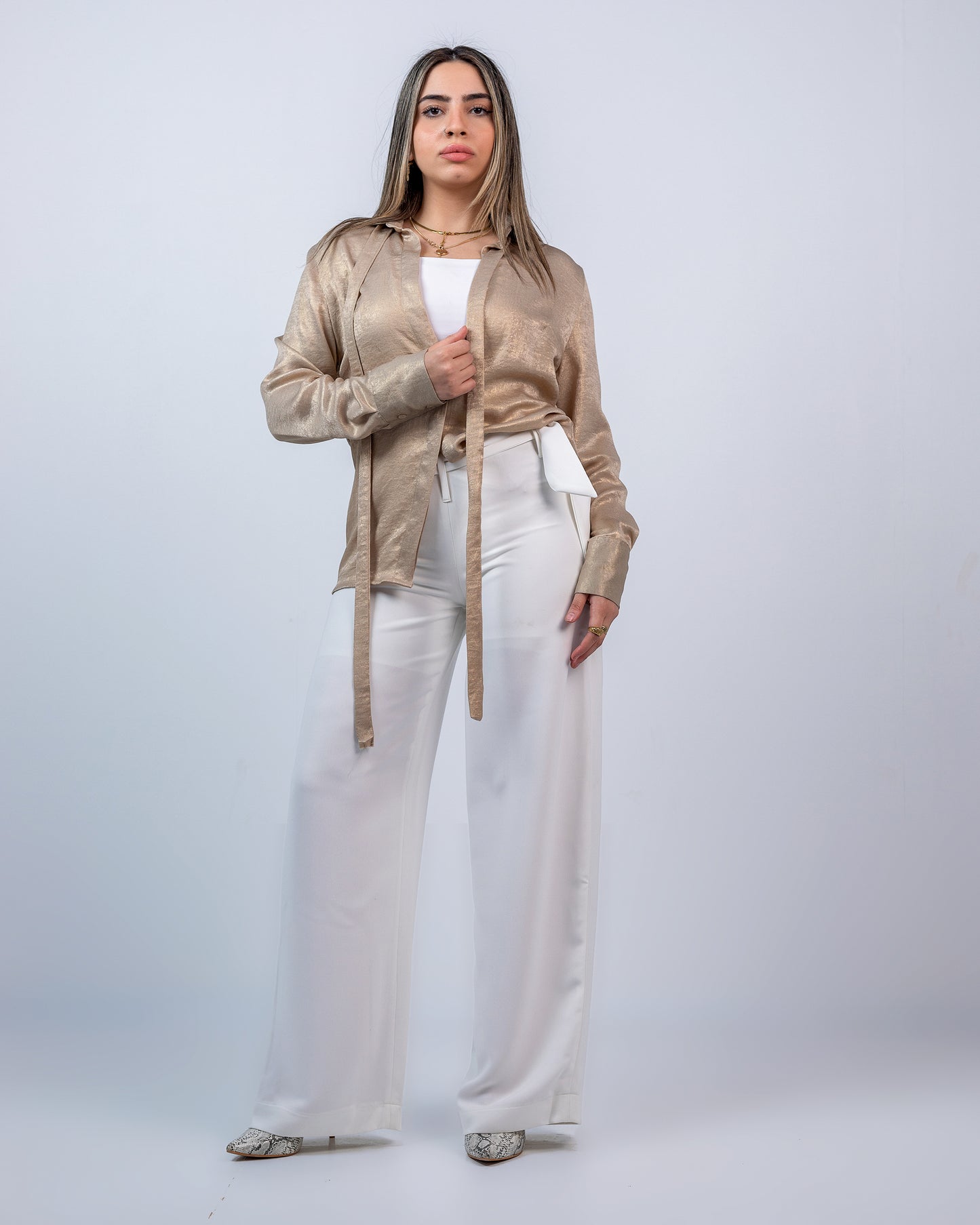 SOFT SATIN SHIRT IN CHAMPAGNE