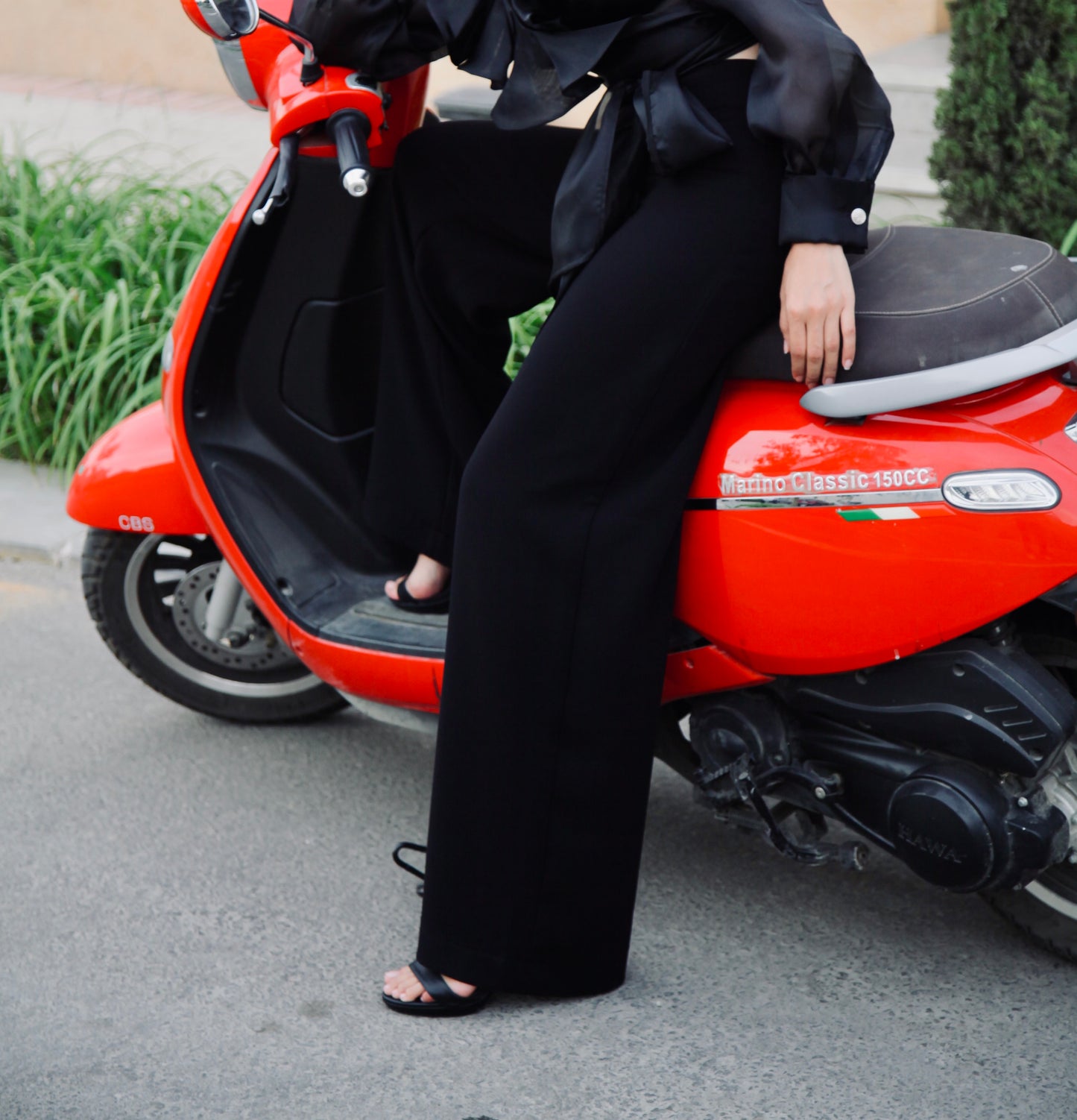 crepe Straight-leg pants
