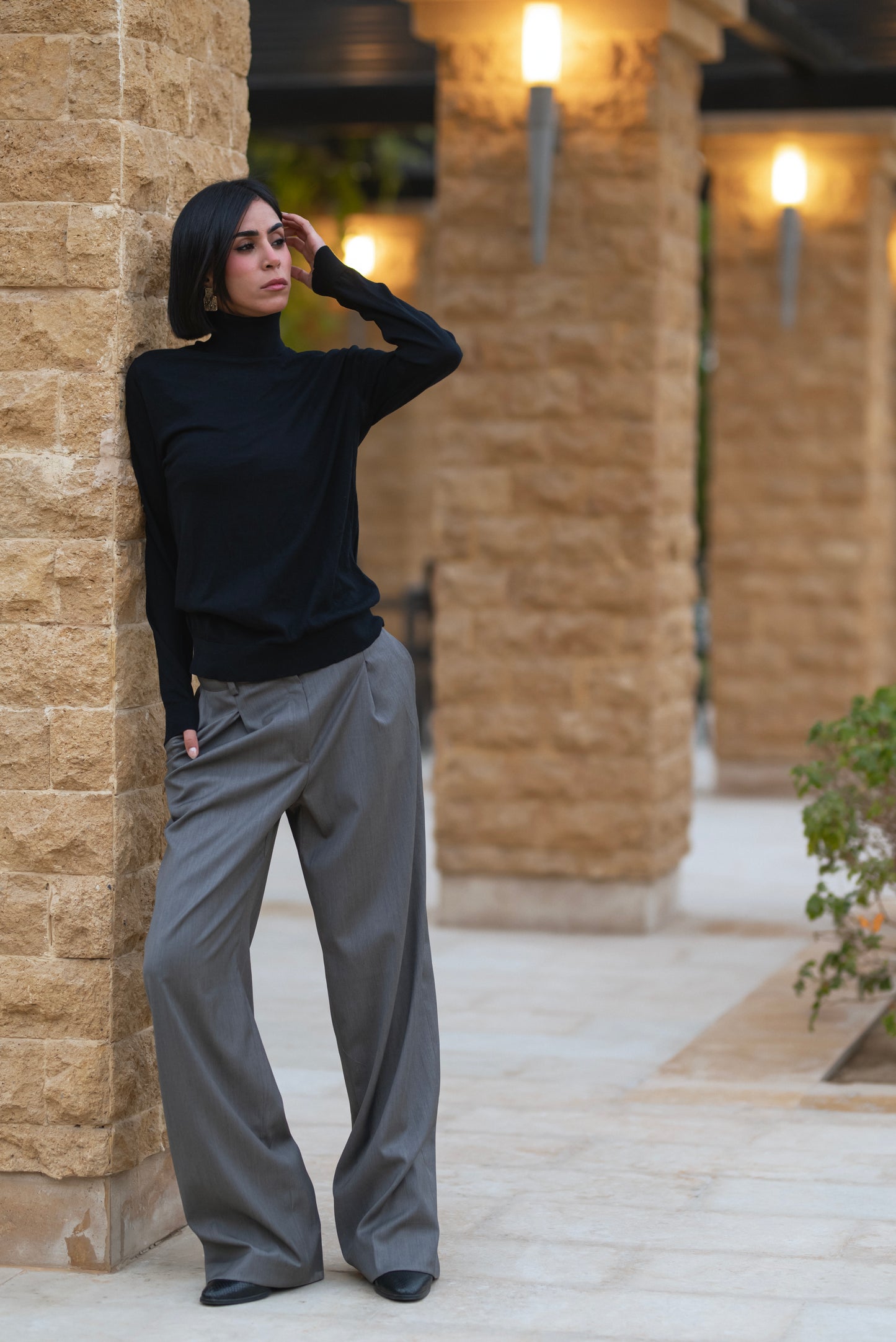 GREY PLEATED WIDE-LEG PANTS