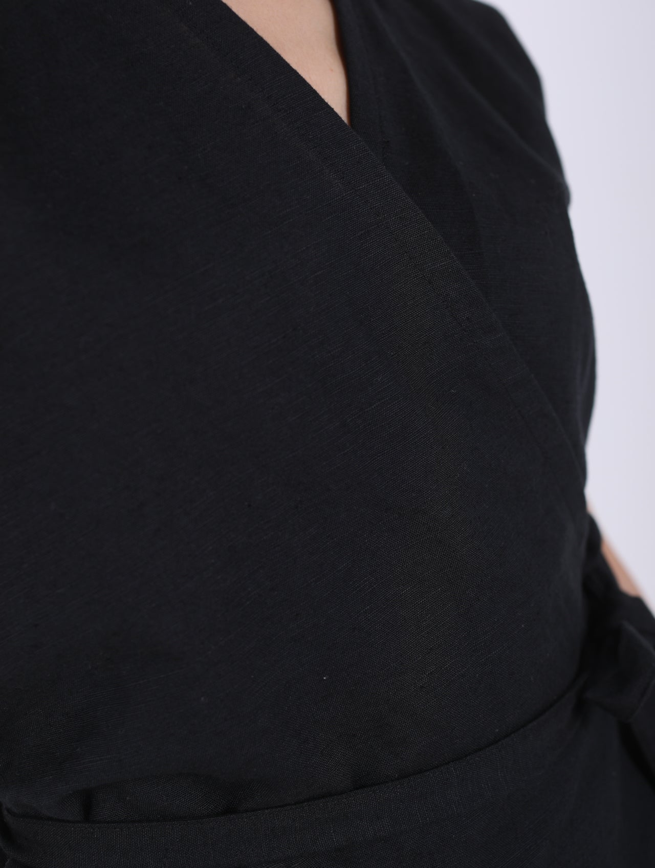 Linen Crossover Kimono
