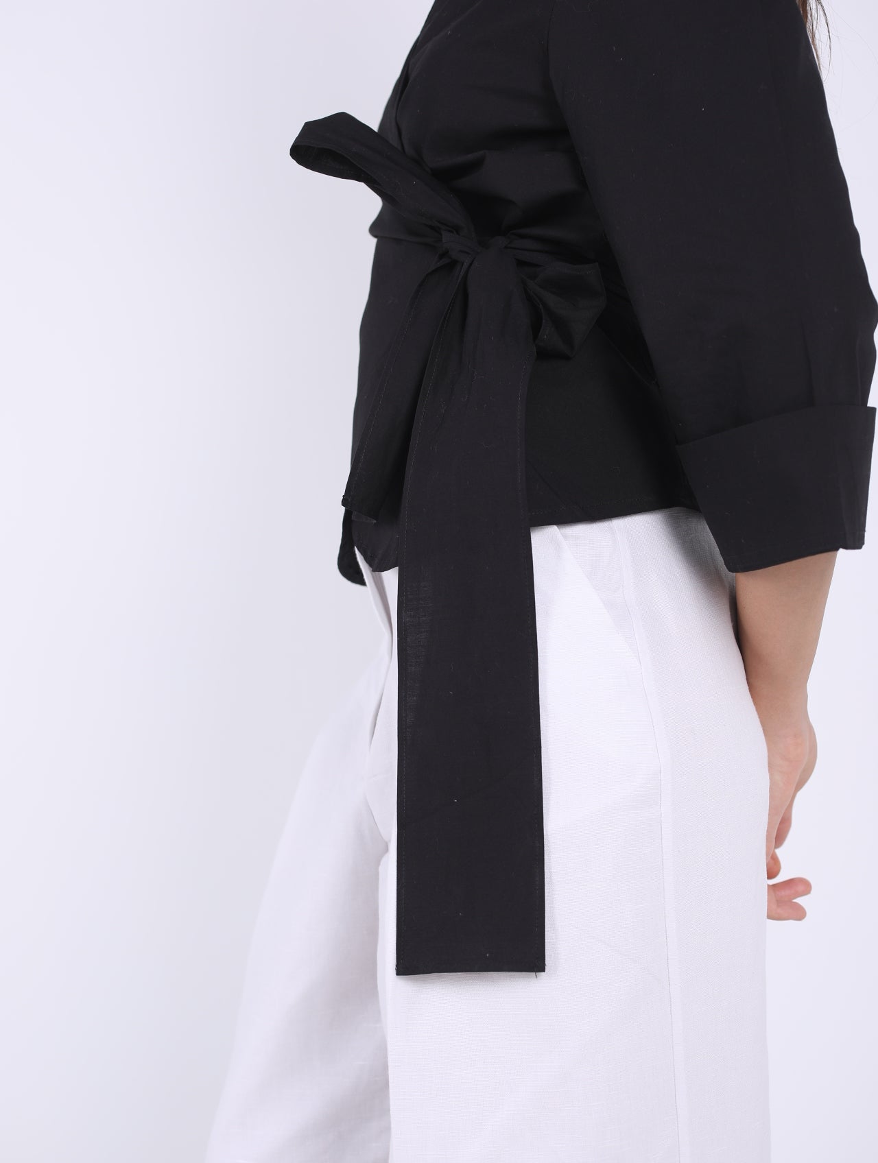 WRAP  BLACK COTTON  BLOUSE