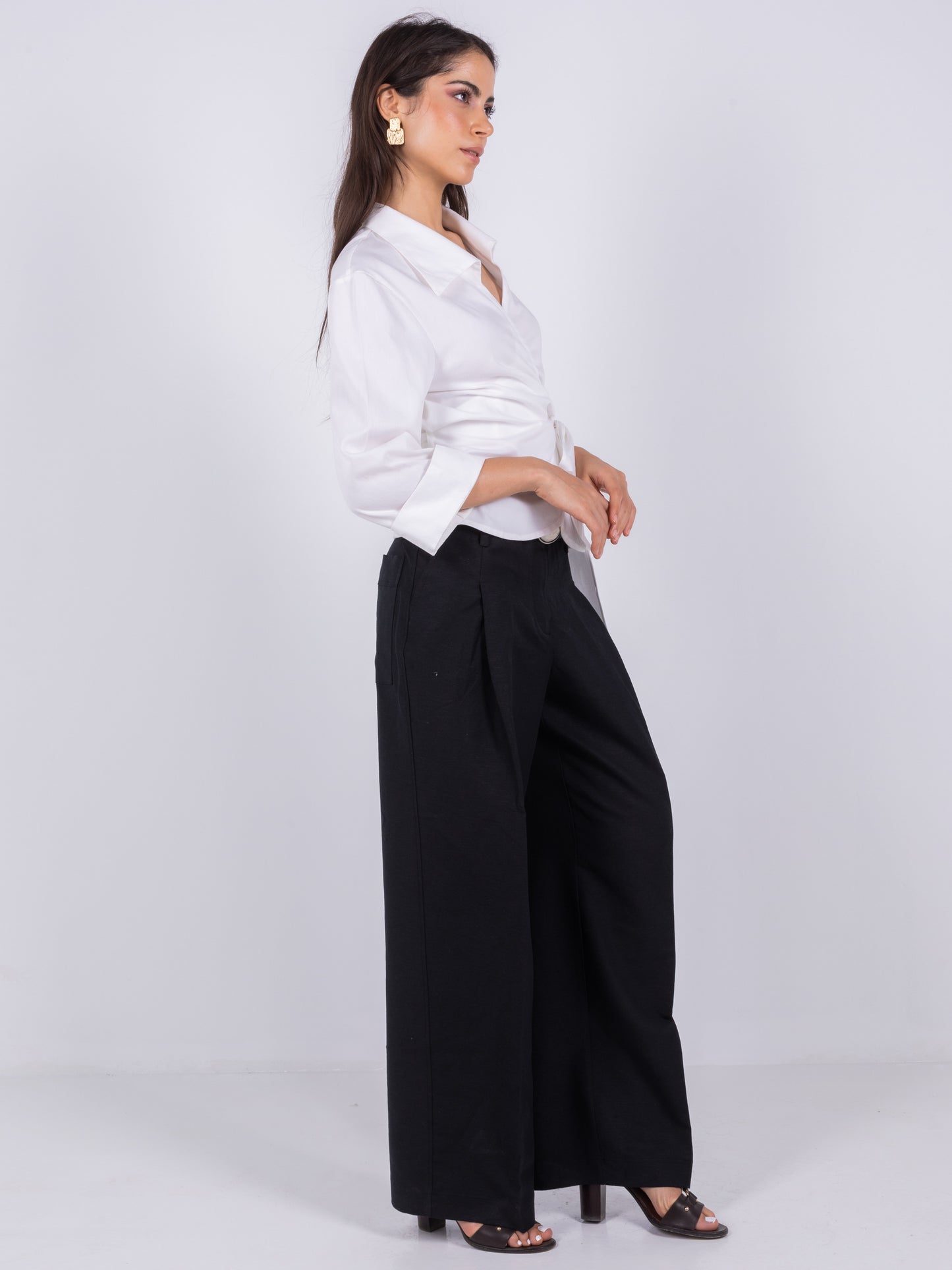 100% BLACK LINEN WIDE-LEG PANTS