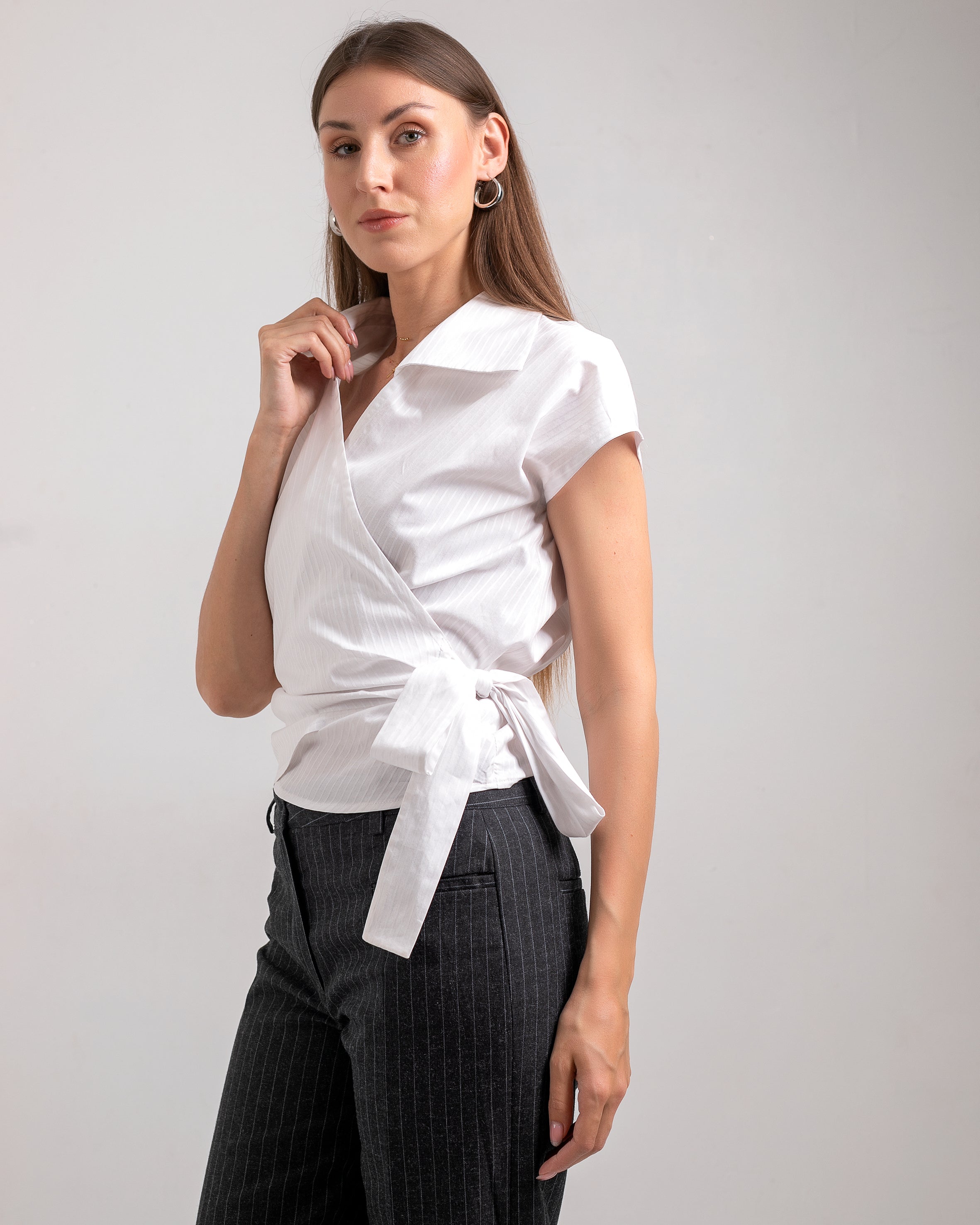 SLEEVELESS  WRAP  WHITE  COTTON  BLOUSE