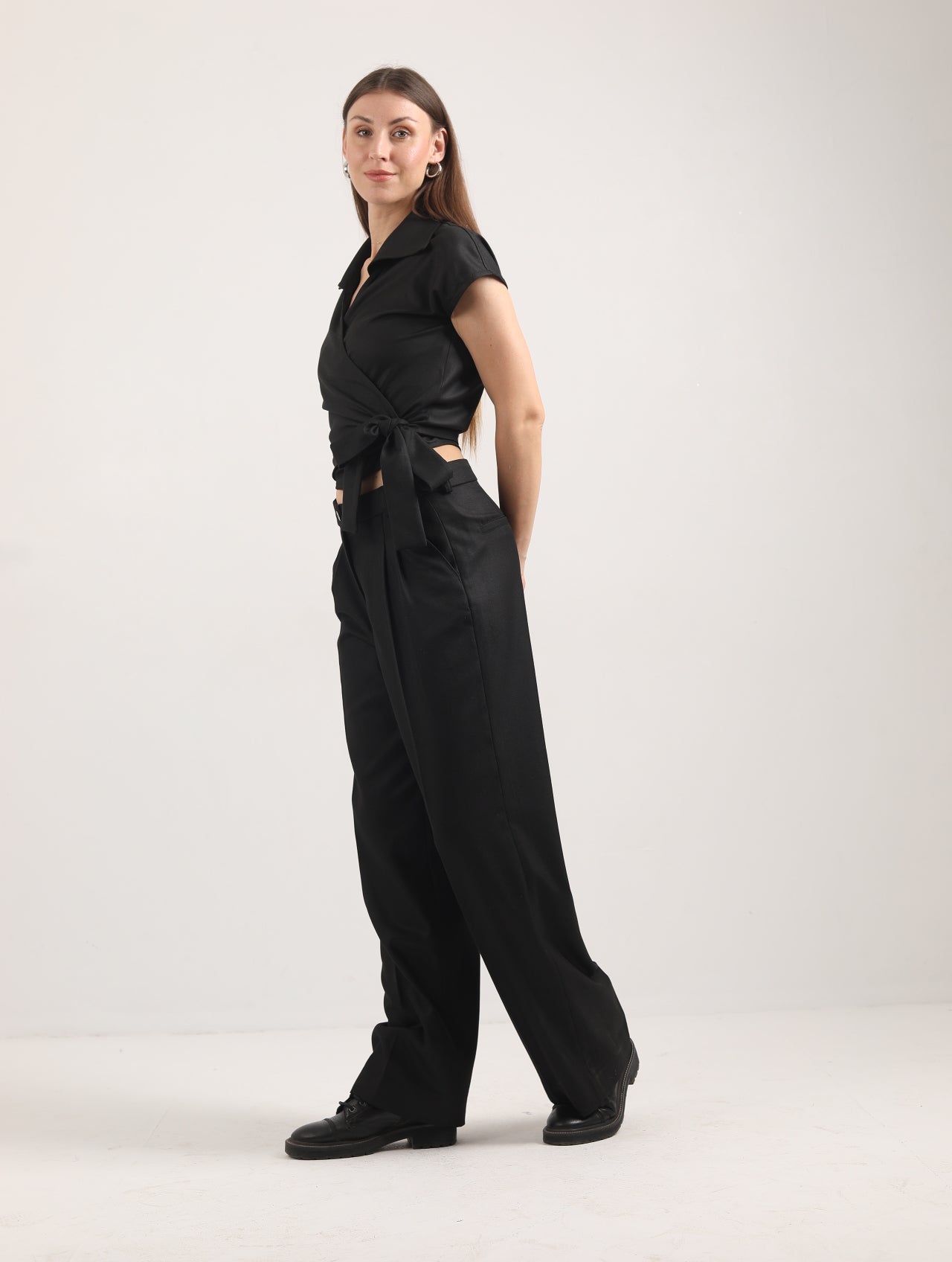 BLACK  PLEATED PANTS