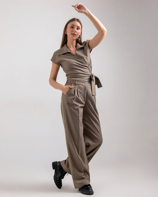 BROWN PLEATED PANTS