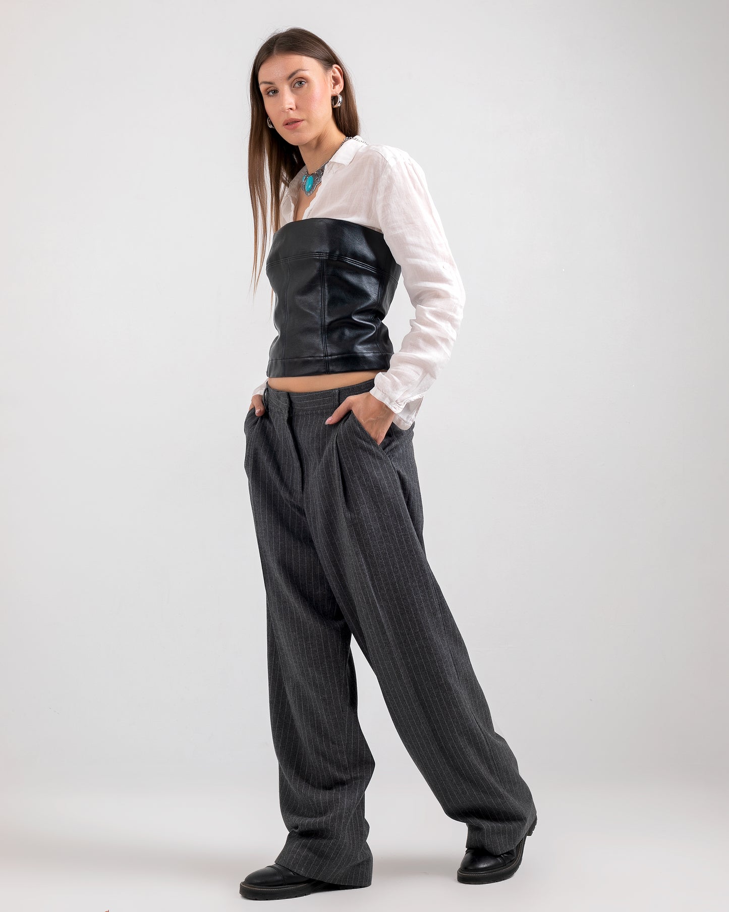 STRIPED DARK GREY LOOSE TROUSERS