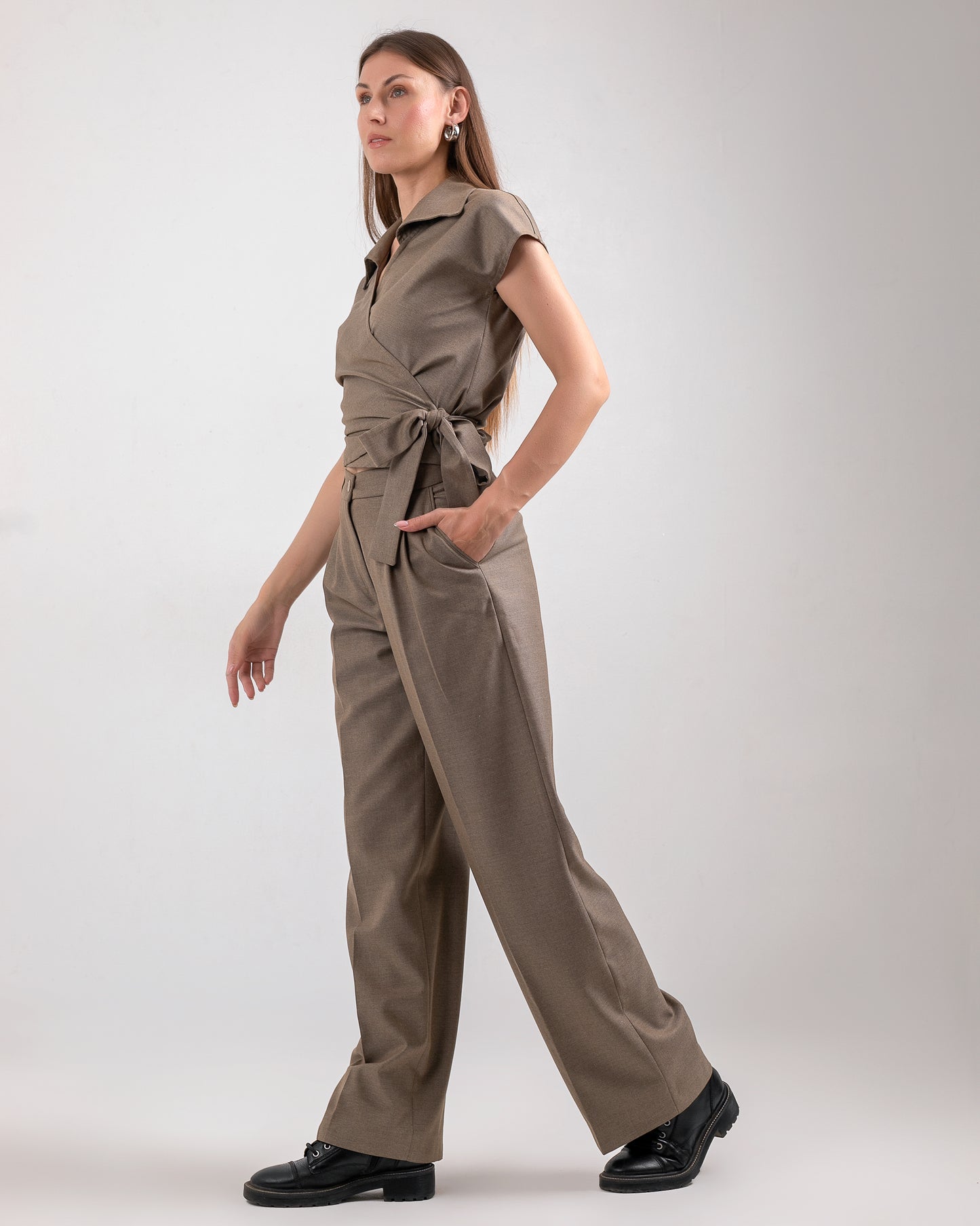 BROWN PLEATED PANTS