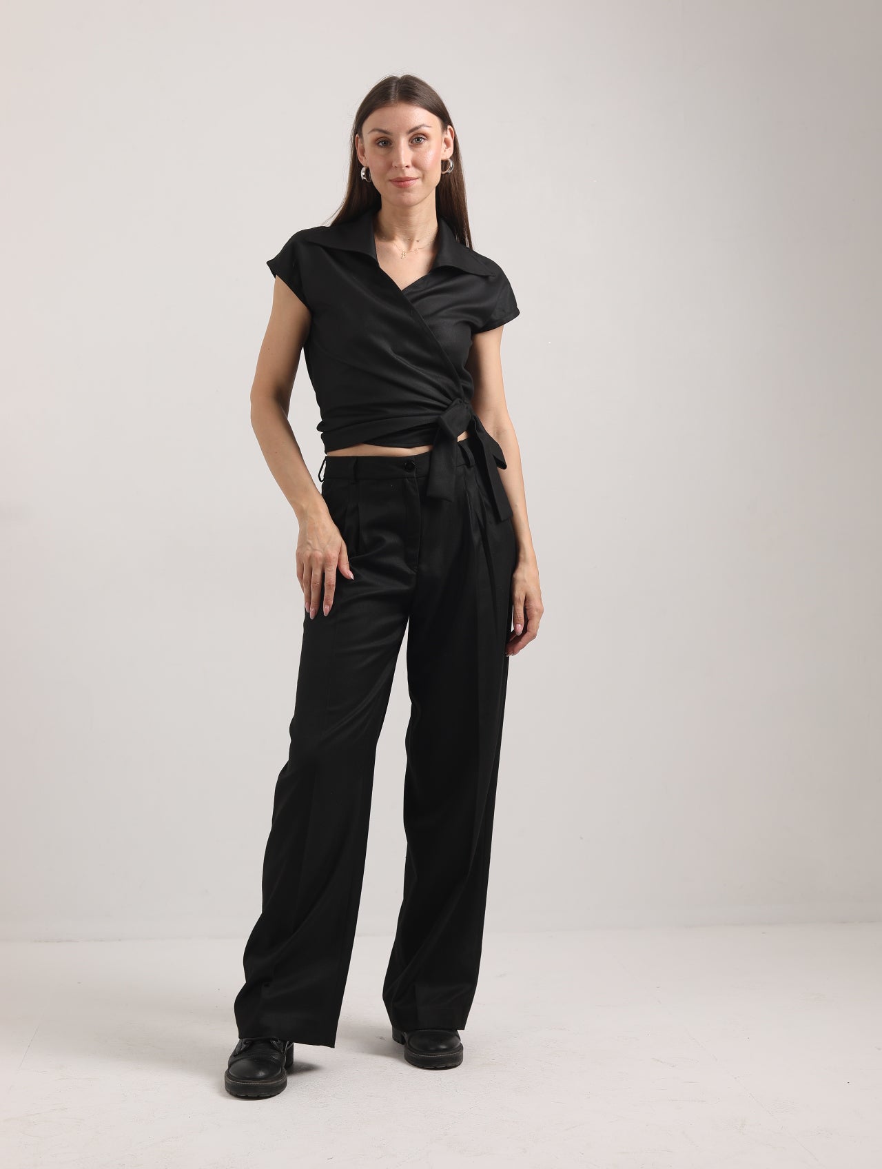 BLACK  PLEATED PANTS